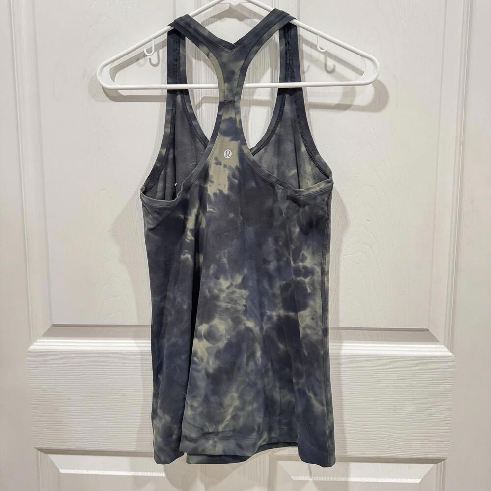 Women’s Lululemon Tie Dye Tank Top Size 4?Multicolor Black Workout Athletic Yoga - Picture 6 of 7